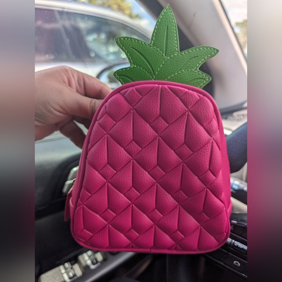 Bath And Body Works Pink Quilted Pineapple Bag 2021 Summer Collection Cosmetics - Picture 1 of 11